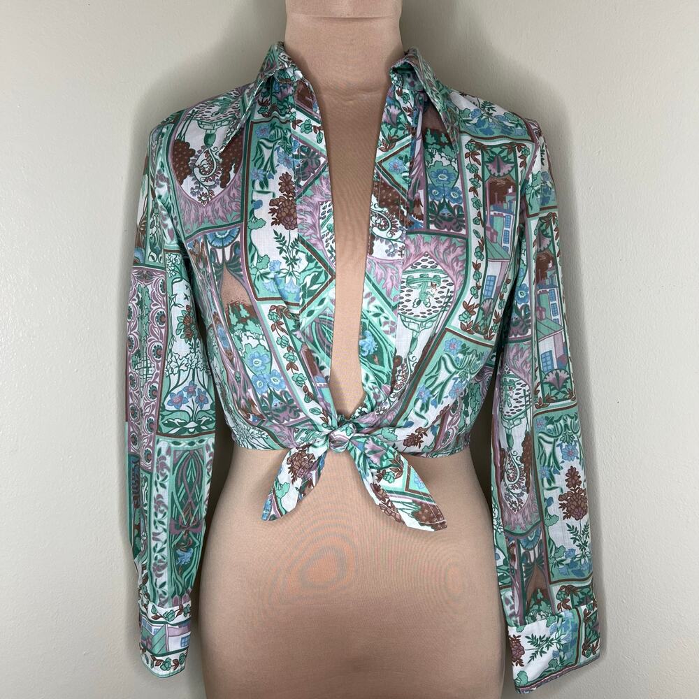 Vintage Casual Corner Crop Top S/M Women Button Up Novelty Print 70s Long Sleeve